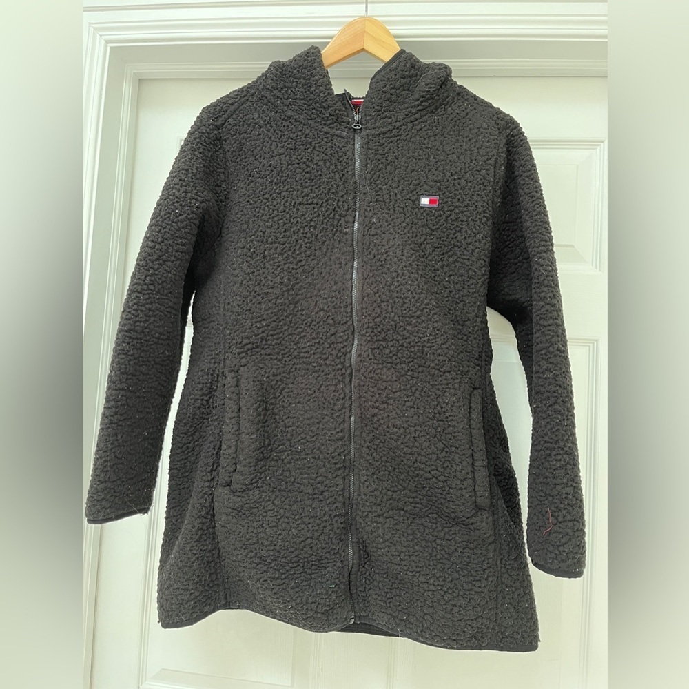 Tommy Hilfiger women’s Sherpa car coat in black with hood size large